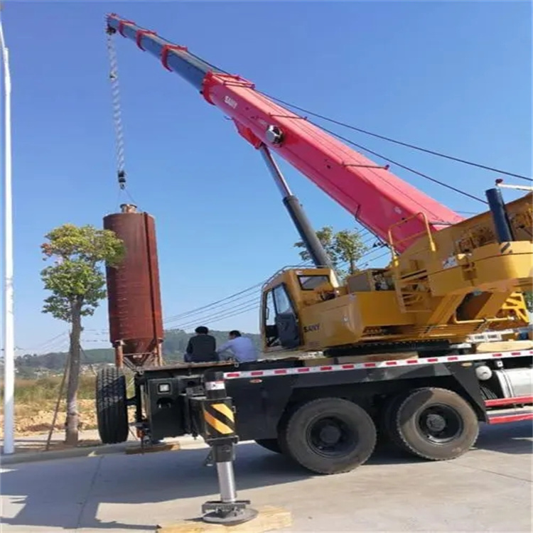 黄陂专业吊车租赁多少钱